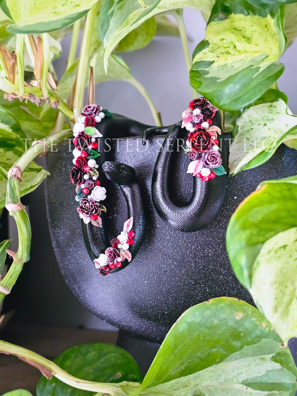 Black Floral Friend Pot Pal