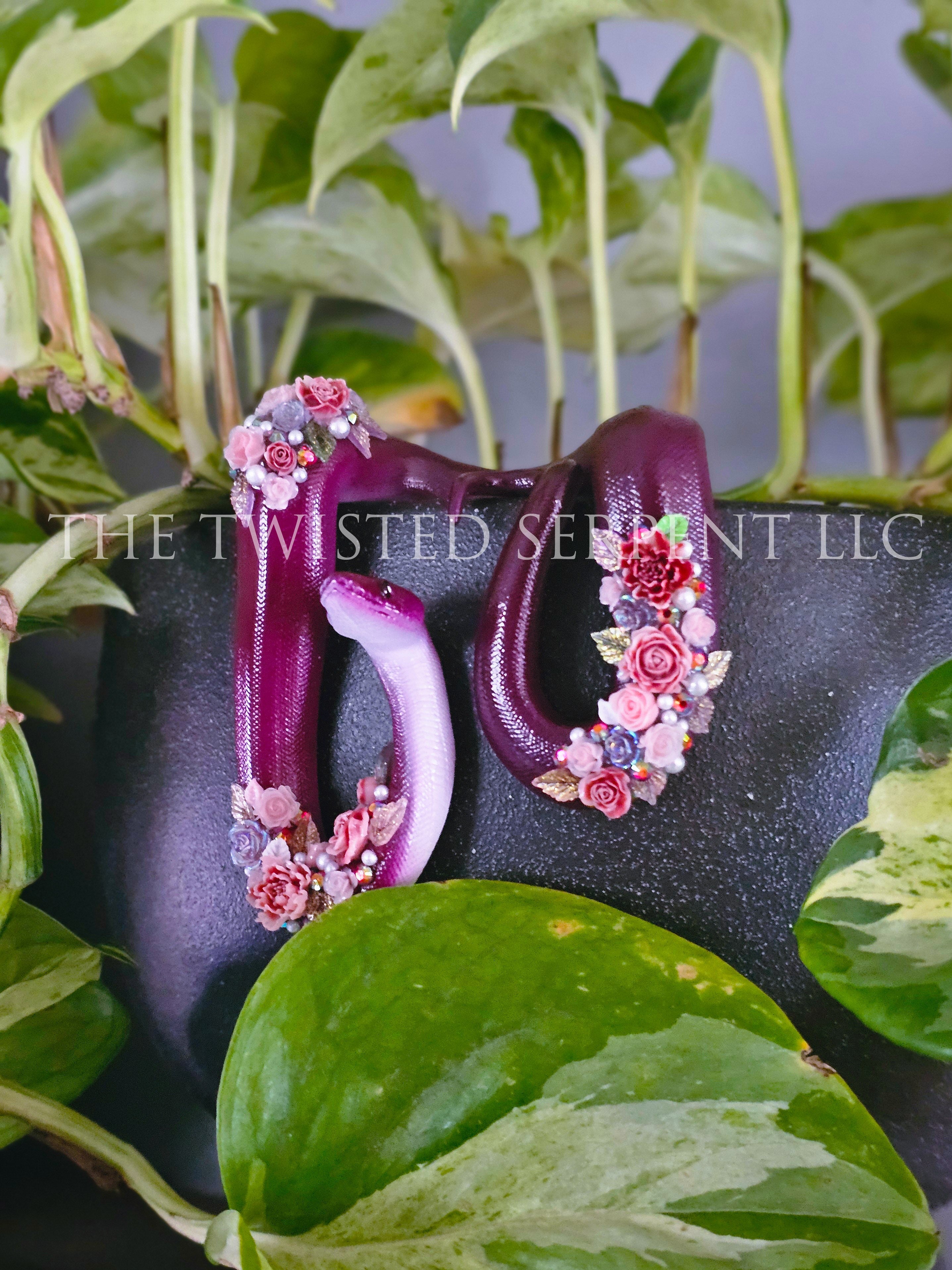 Blackberry Wine Floral Friend Pot Pal