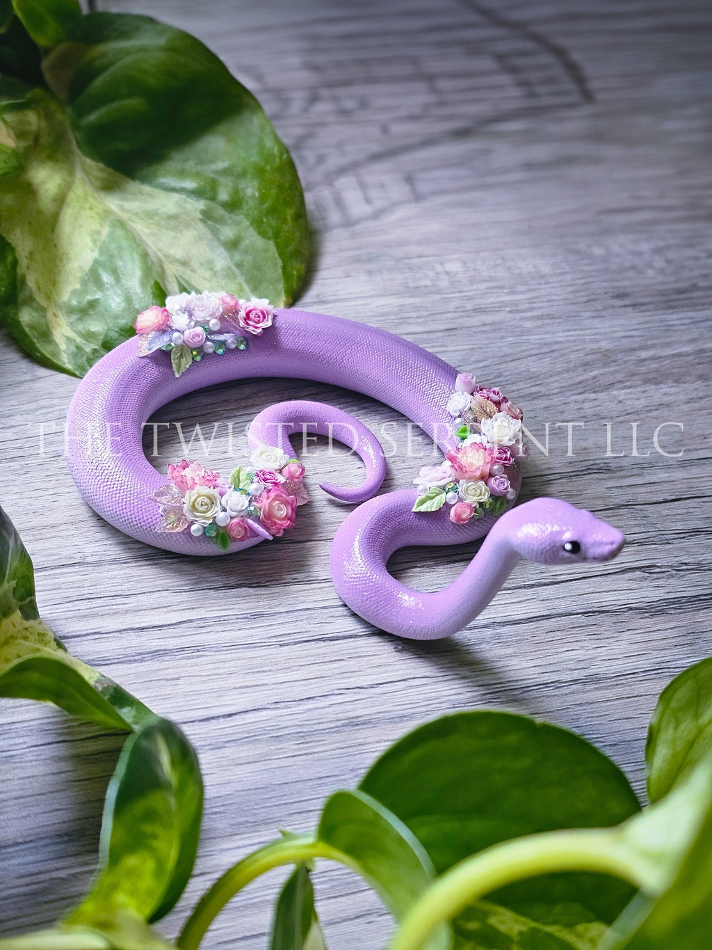 Wisteria Tabletop