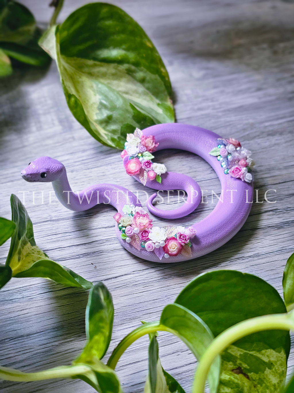 Wisteria Tabletop